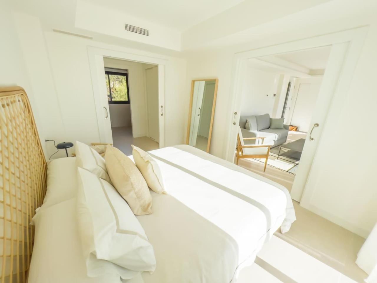 Ferienwohnung Penthouse On The Golden Mile Marbella Exterior foto