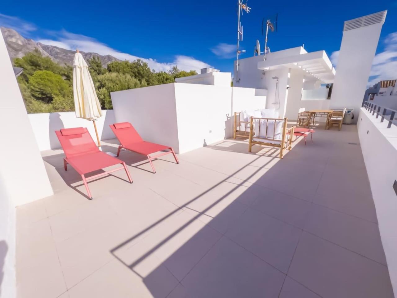 Ferienwohnung Penthouse On The Golden Mile Marbella Exterior foto